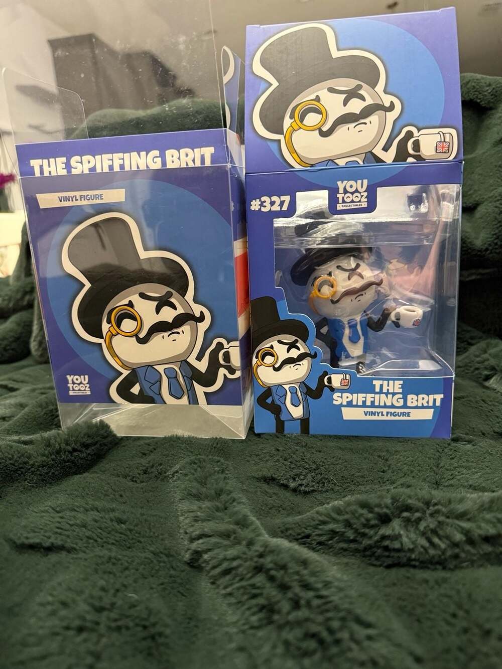 Youtooz The Spiffing Brit #327 Vinyl Figure - Picture 6 of 12